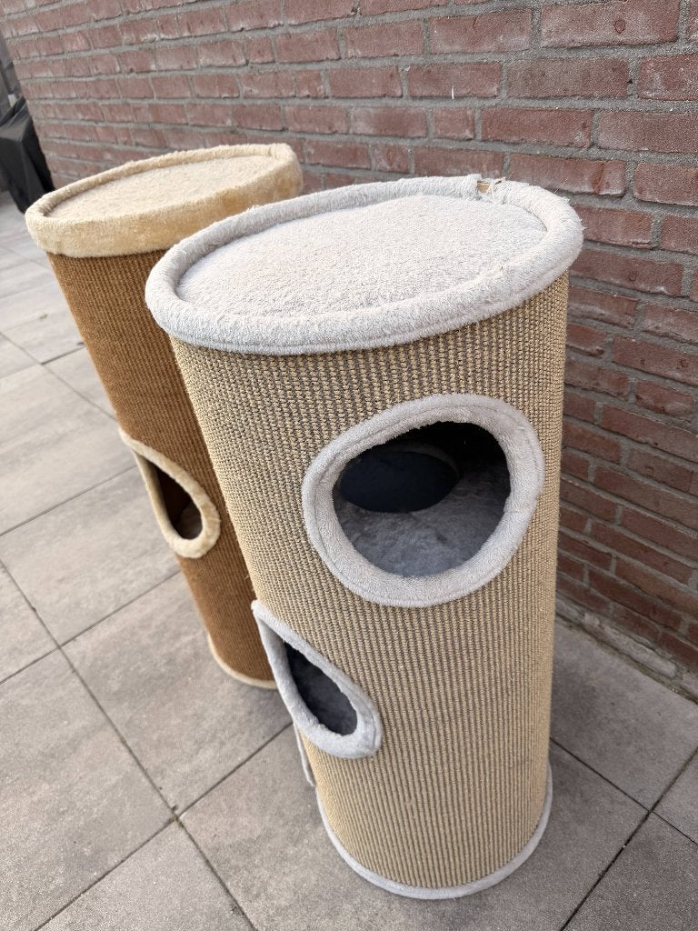 2 kattenkrabpalen te koop, Dieren en Toebehoren, Ophalen, Gebruikt