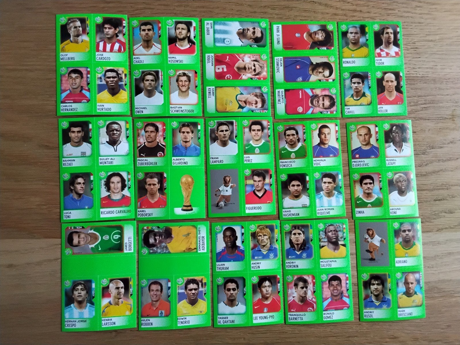 30 verschillende Panini WK 2006 mini stickers op sheets, Verzamelen, Ophalen of Verzenden, Zo goed als nieuw, Poster, Plaatje of Sticker