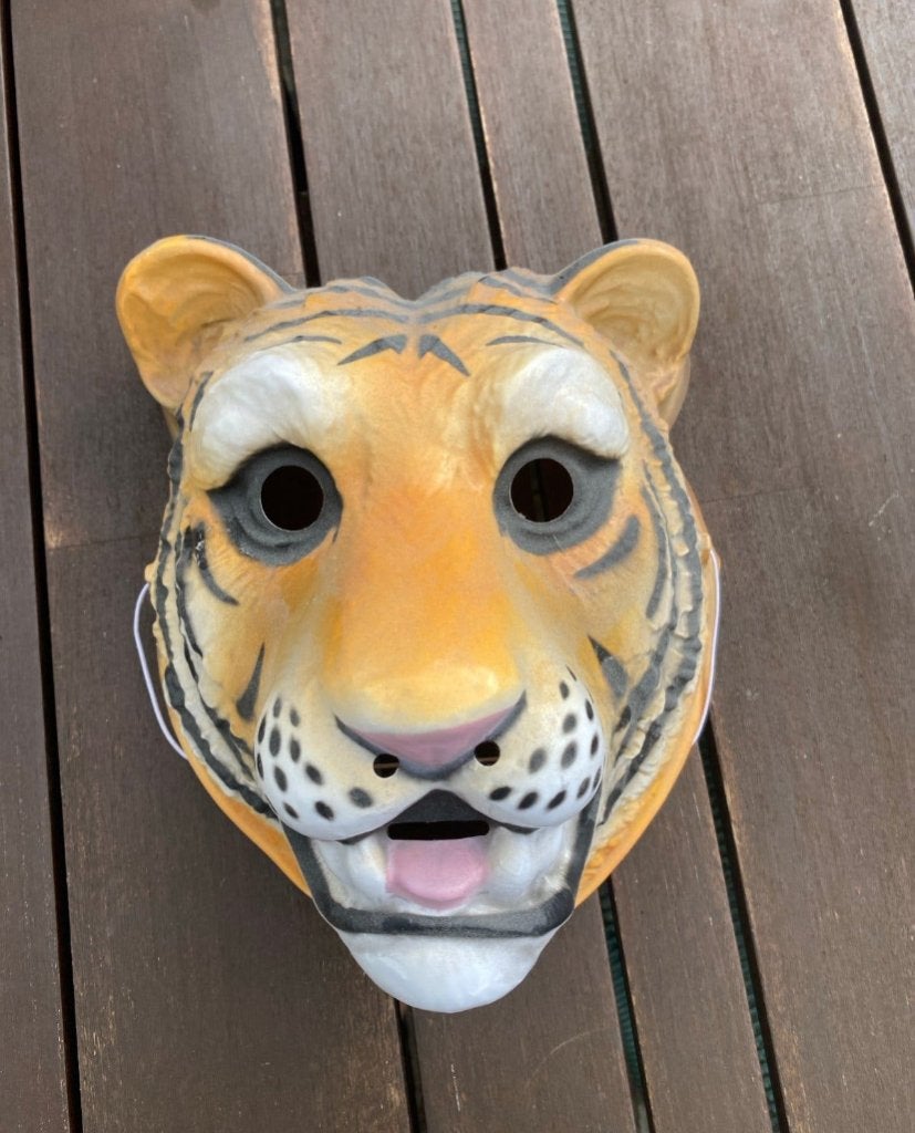 3 Dierenmaskers (aap + tijger + olifant), Ophalen