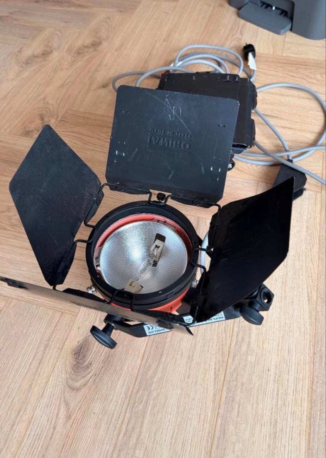 Ianiro Varibeam 800 stagelights 2x, Ophalen, Zo goed als nieuw, Licht