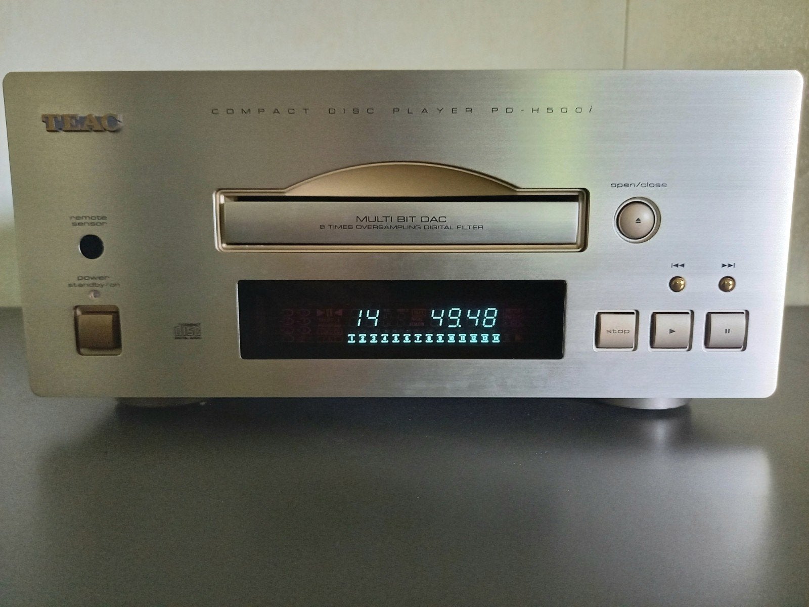 TEAC PD-H 500i CD-PLAYER BURR-BROWN DAC / 2X DIGITAL-OUTPUTS, Ophalen of Verzenden, Zo goed als nieuw, Overige merken