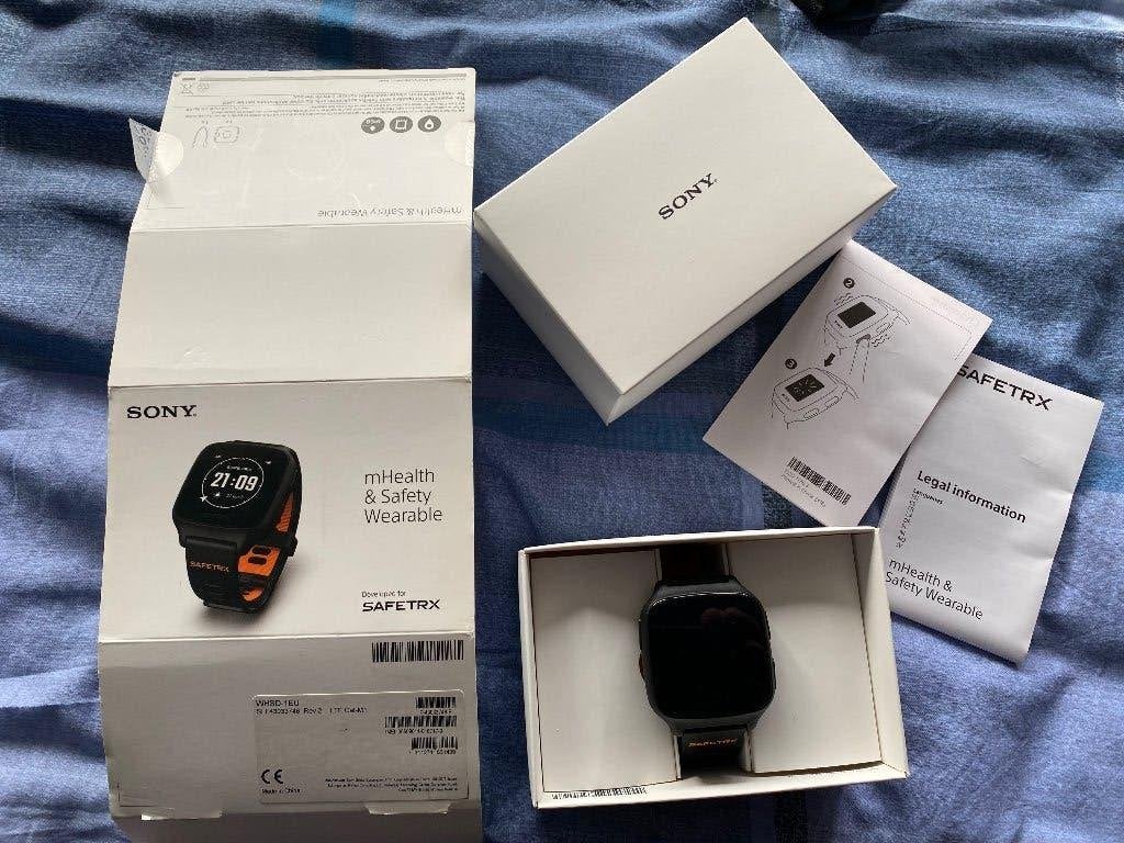Sony safetrx watch (nooit gebruikt), Zwart, Nieuw, Ophalen of Verzenden, Afstand