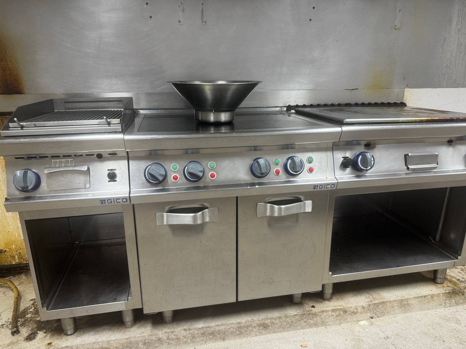 Horeca Grill, Inductie Kookplaat (defect)Bakplaat, afzuigkap, Ophalen, Gebruikt
