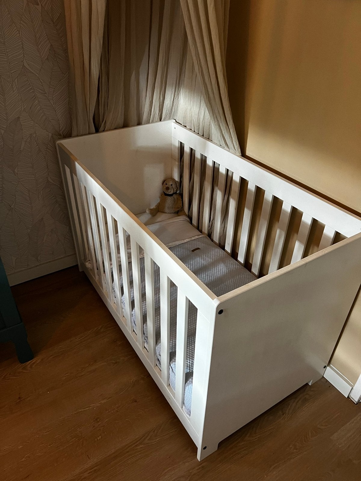 Woood babyledikant roomwit, verstelbare bodem, Ophalen, Gebruikt, Ledikant