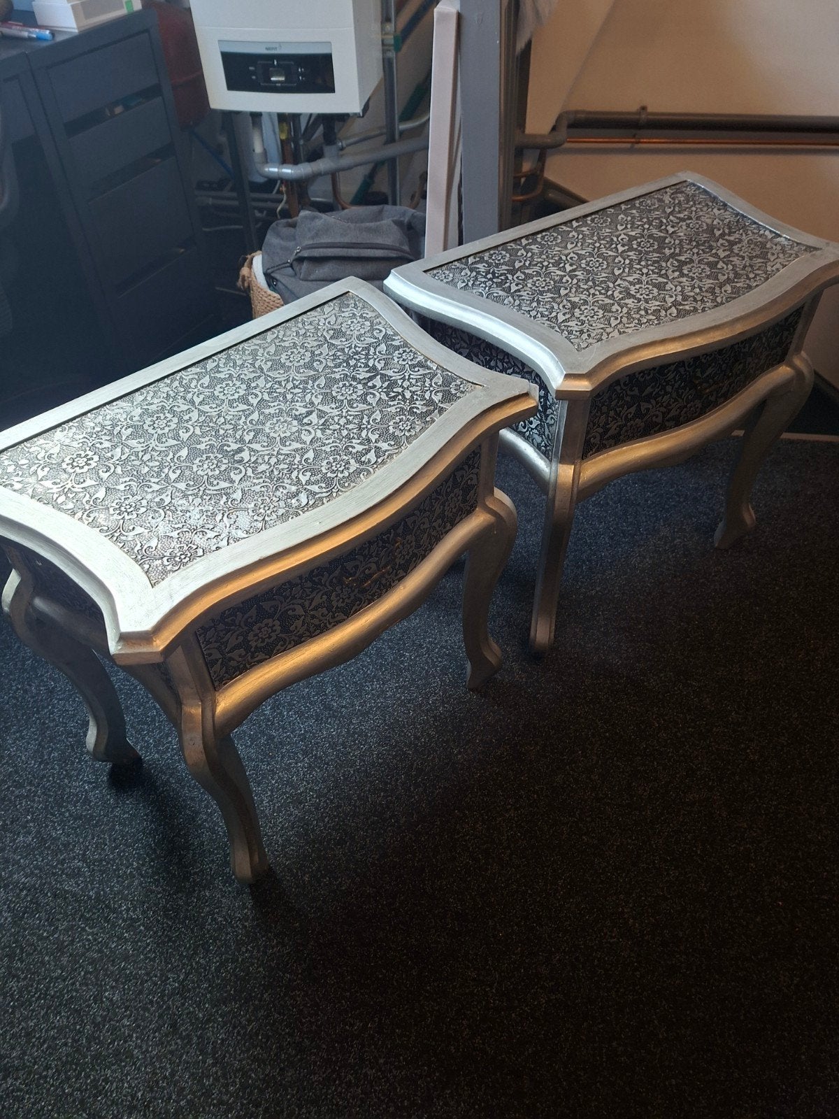 2 Barok tafeltjes/ Nachtkastjes, Ophalen, Zo goed als nieuw, Minder dan 45 cm