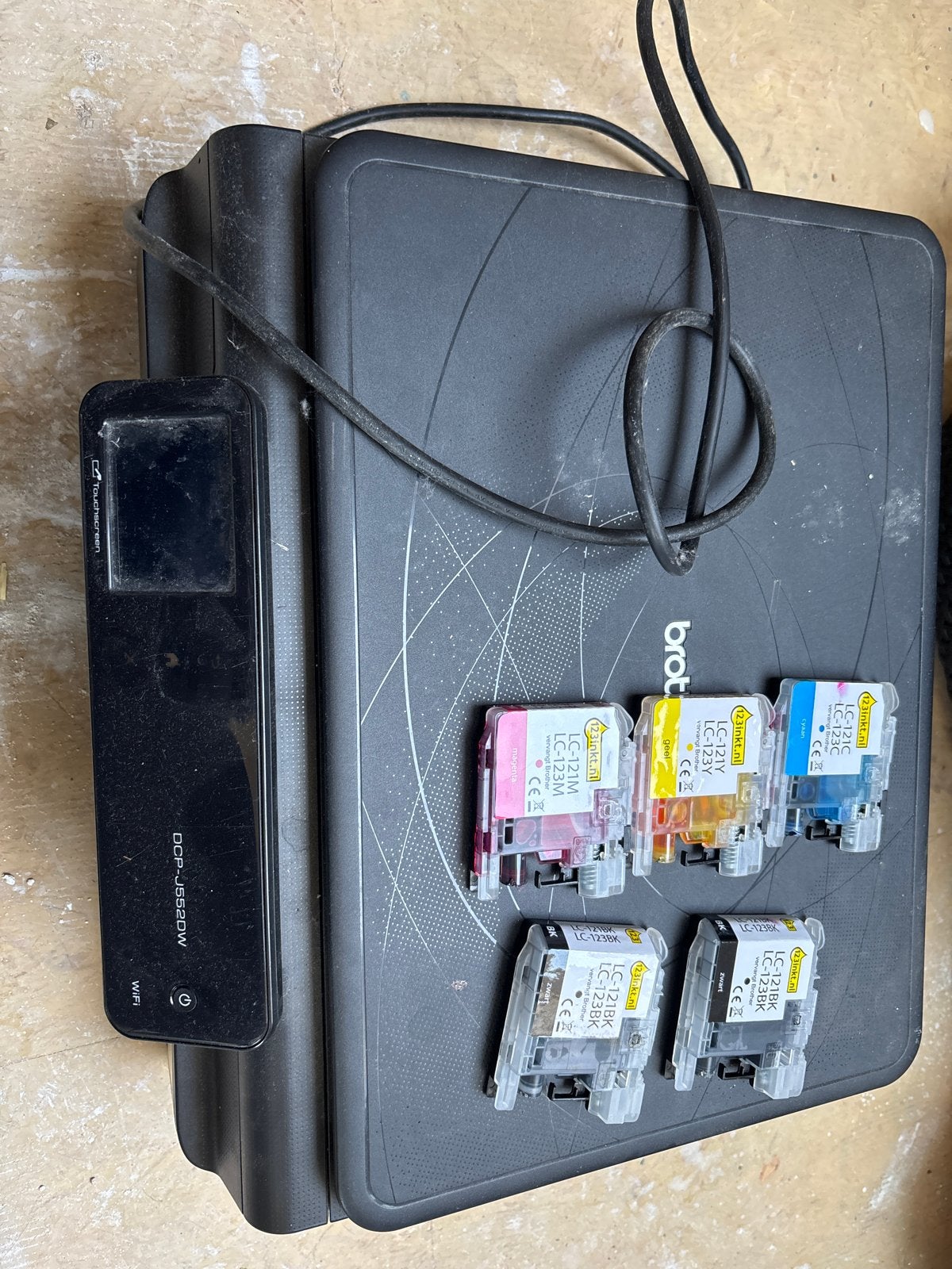 Brother DCP-J552DW printer met volle cartridges (defect), Ophalen, Inkjetprinter, All-in-one, Kleur printen