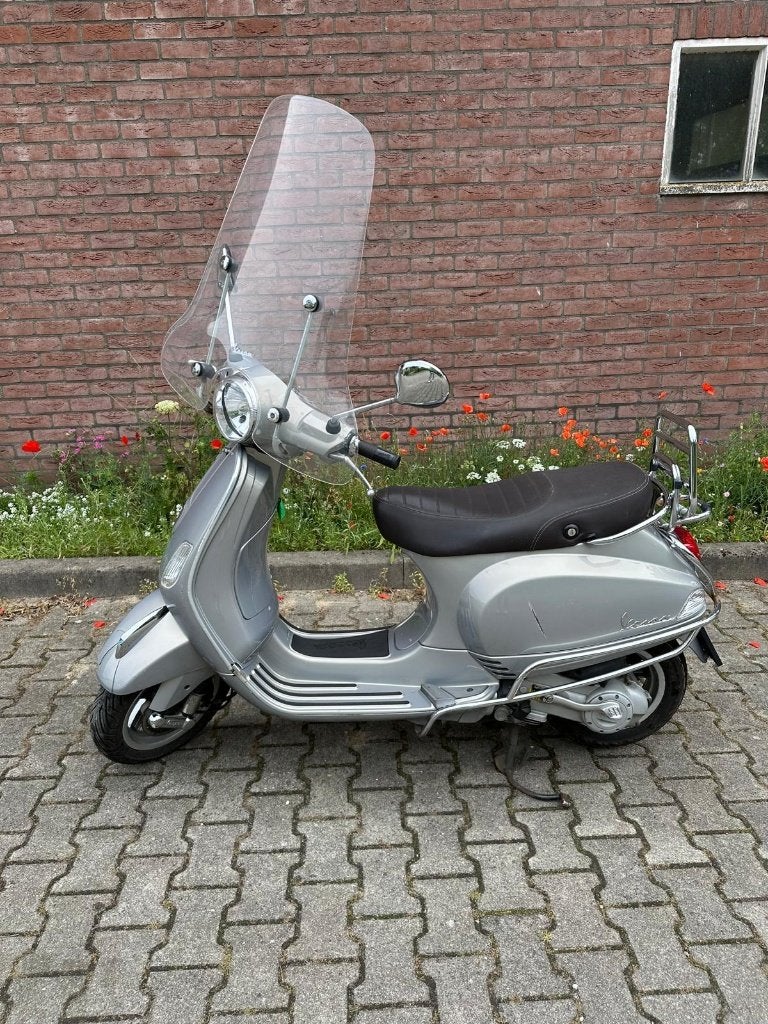 Vespa LX scooter, Fietsen en Brommers, Ophalen, Gebruikt, Maximaal 45 km/u, Benzine