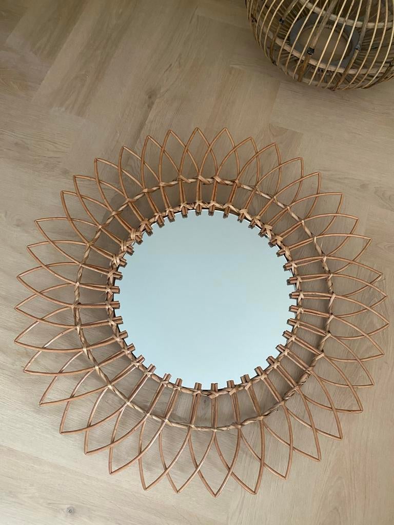 Rotan spiegel 75 cm - Xenos, Ophalen, Rond, Zo goed als nieuw, 75 tot 100 cm