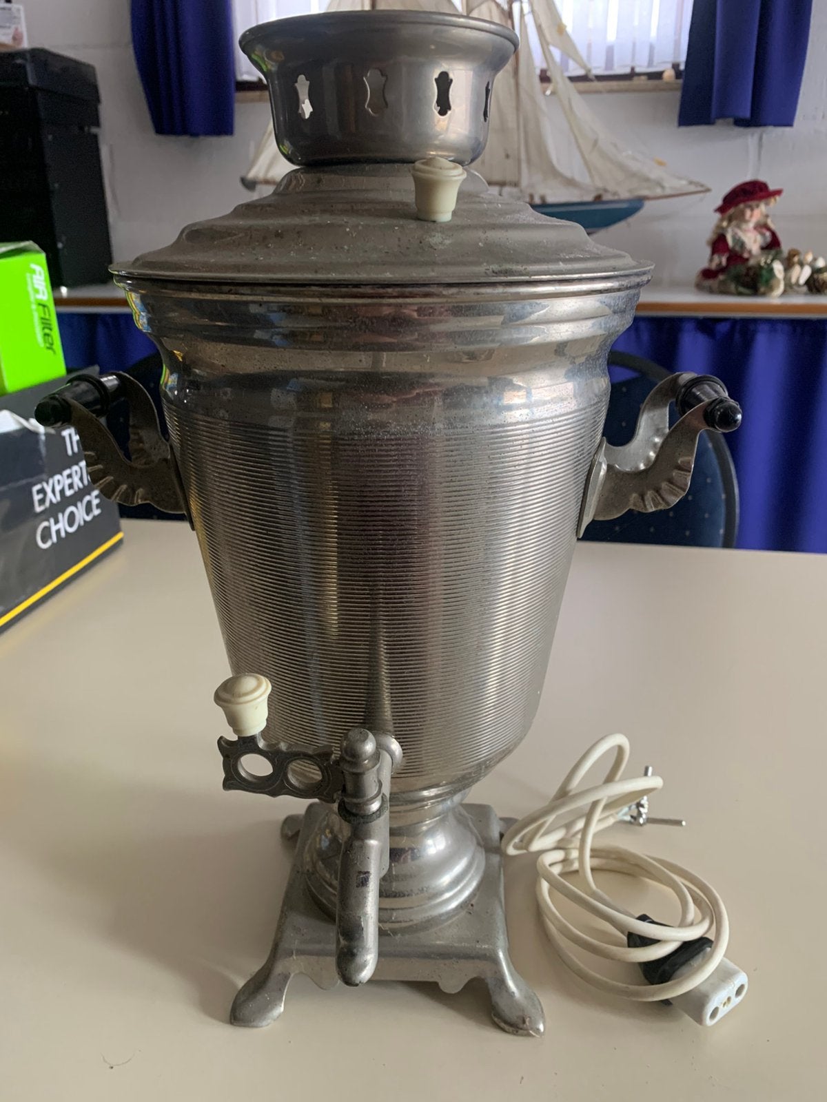 Samovar, Ophalen