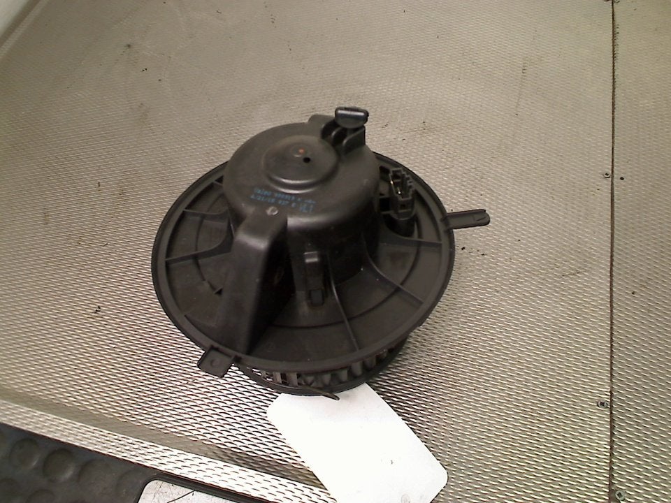Kachel Ventilatormotor Volkswagen Caddy IV 2015 1K1819015E, Auto-onderdelen, Gebruikt, Volkswagen, Volkswagen AG, Kundenbetreuung@volkswagen.de