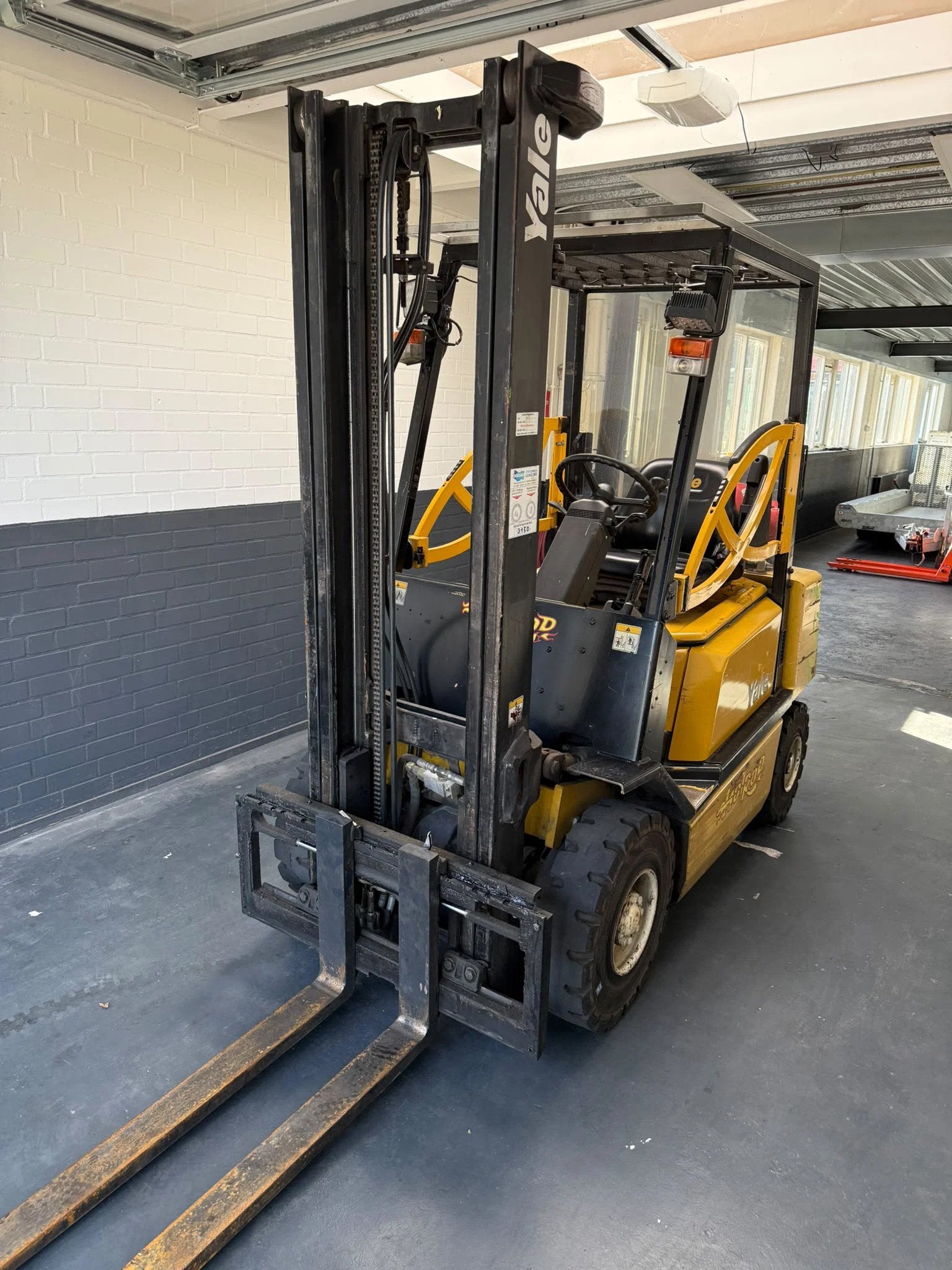 Yale GLP25TF (bj 2003), 2000 tot 3000 kg, LPG, Heftruck, Yale