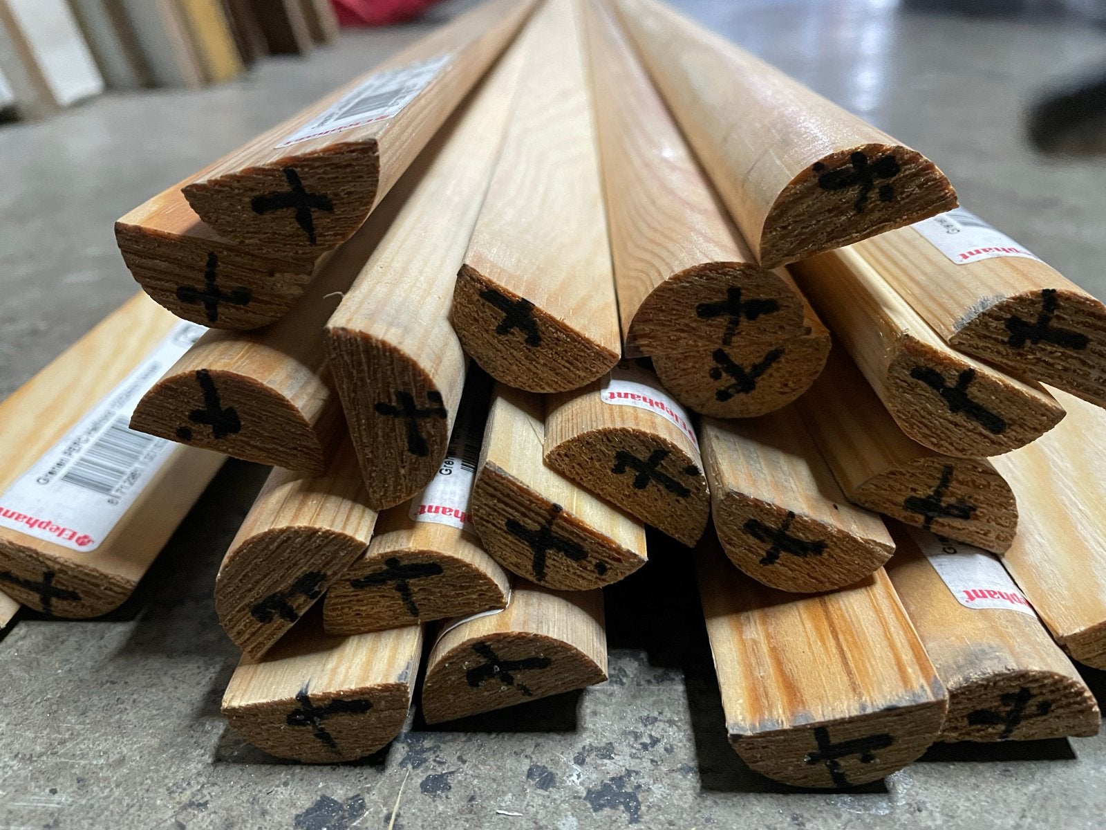 Grenen PEFC Halfrond 12x24mm - 270cm, Minder dan 25 mm, Grenen, Overige typen, Nieuw