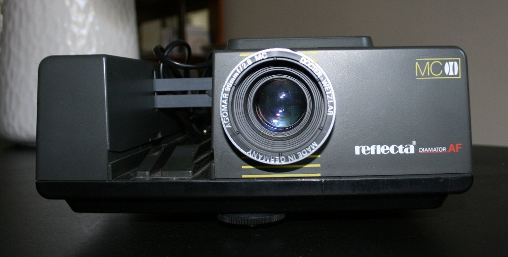 Reflecta diaprojector  + 2 nieuwe halogeen lampen, Audio, Tv en Foto, Diaprojectors, Ophalen, Gebruikt