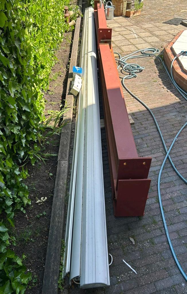 Electrisch zonnescherm/luifel 6,30 meter, Ophalen, Gebruikt, 450 cm of meer, Elektrisch