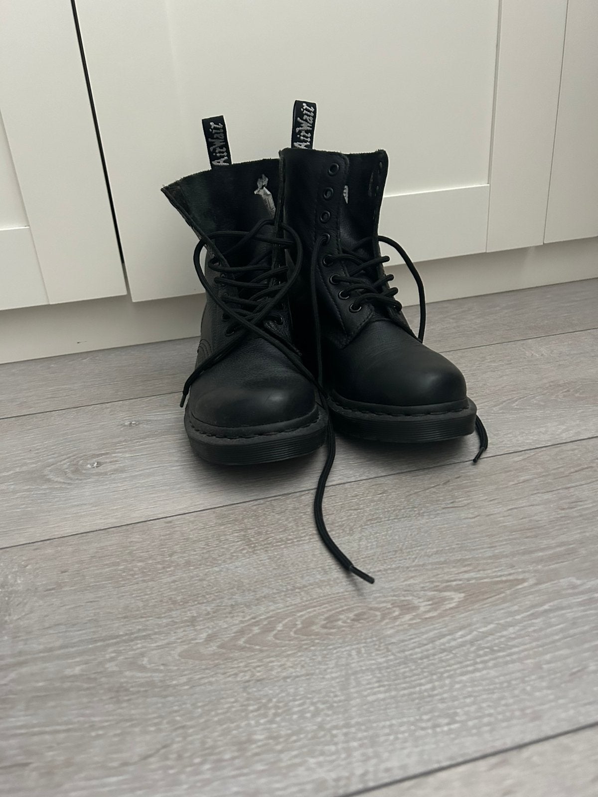 Dr Martens pascal mono black 38, Ophalen of Verzenden, Zo goed als nieuw, Zwart
