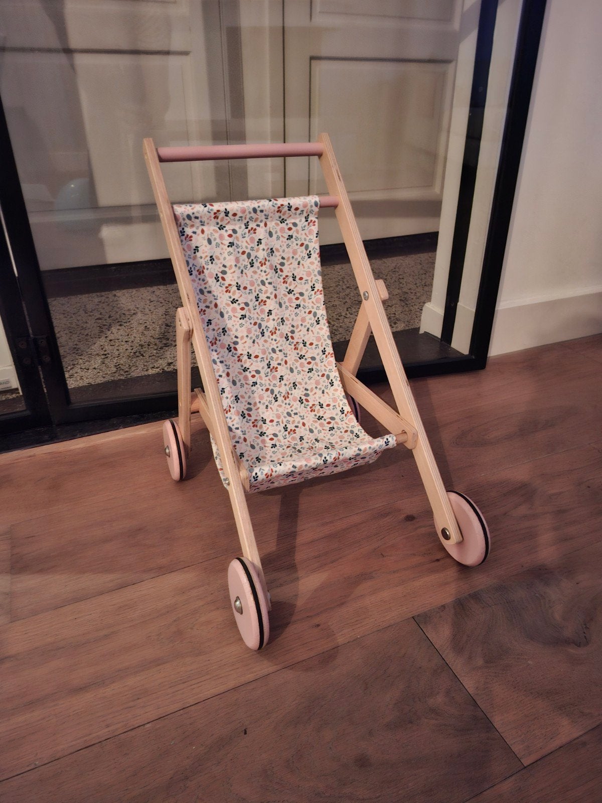 Little Dutch houten poppen buggy, Ophalen