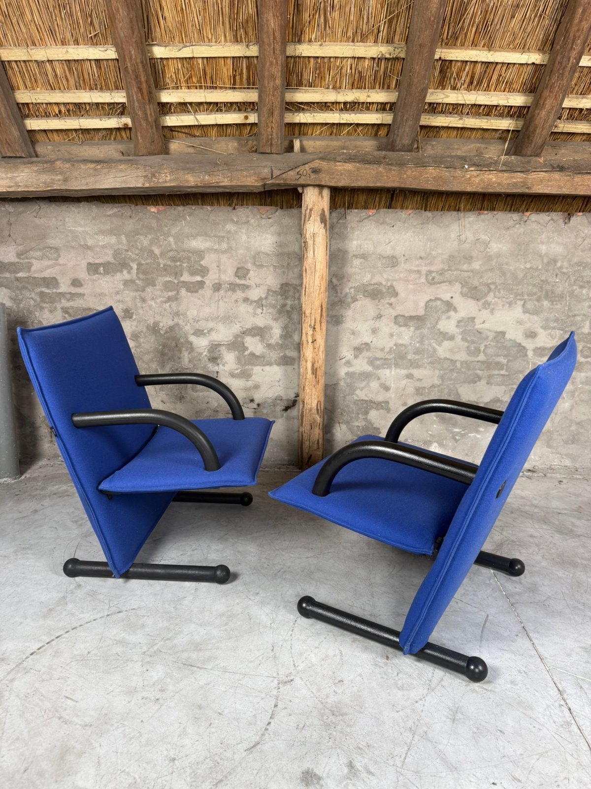 2 vintage Arflex T-Line design fauteuils, Huis en Inrichting, Fauteuils, Minder dan 75 cm, Ophalen of Verzenden, Zo goed als nieuw