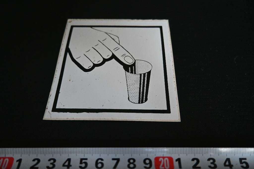 sticker logo hand beker, Verzamelen, Ophalen, Zo goed als nieuw