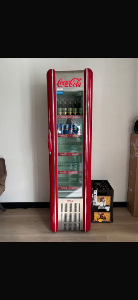 Retro Coca-Cola Slimline koelkast, 264 liter, Verzamelen, Ophalen, Zo goed als nieuw, Gebruiksvoorwerp