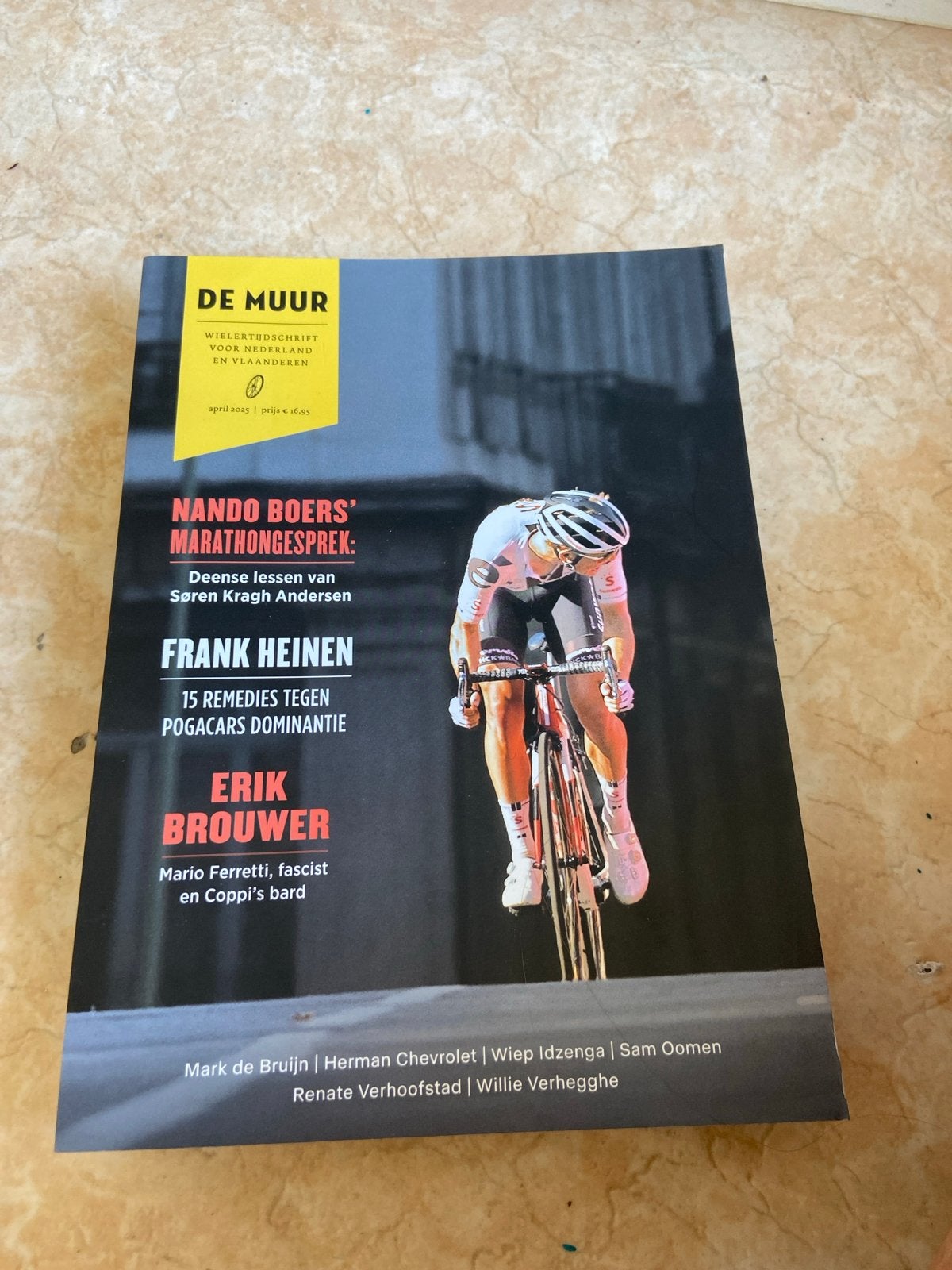 De Muur 88 - Wielertijdschrift april 2023, Ophalen of Verzenden, Zo goed als nieuw, Sport en Vrije tijd