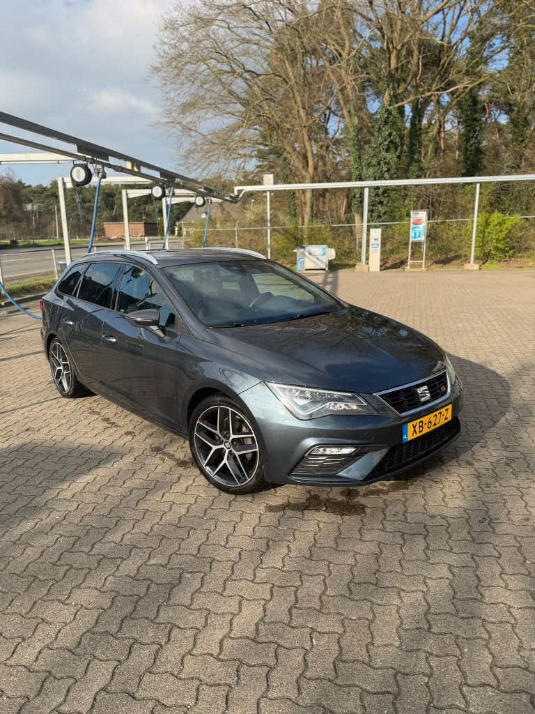 Seat Leon 1.5 TSI 150PK 2018 Grijs, Voorwielaandrijving, 1498 cc, 4 cilinders, Leon