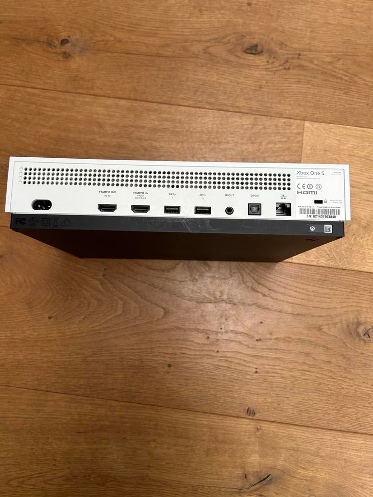 Xbox One S (wit) - Goed werkende console, Spelcomputers en Games, Spelcomputers | Xbox One, Xbox One S, Ophalen of Verzenden, Zonder controller