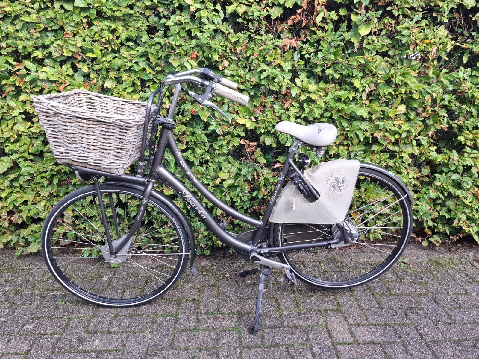 Sparta stadsfiets met rieten mand en 7 versnellingen, Sparta, Versnellingen, Ophalen of Verzenden, 53 tot 56 cm