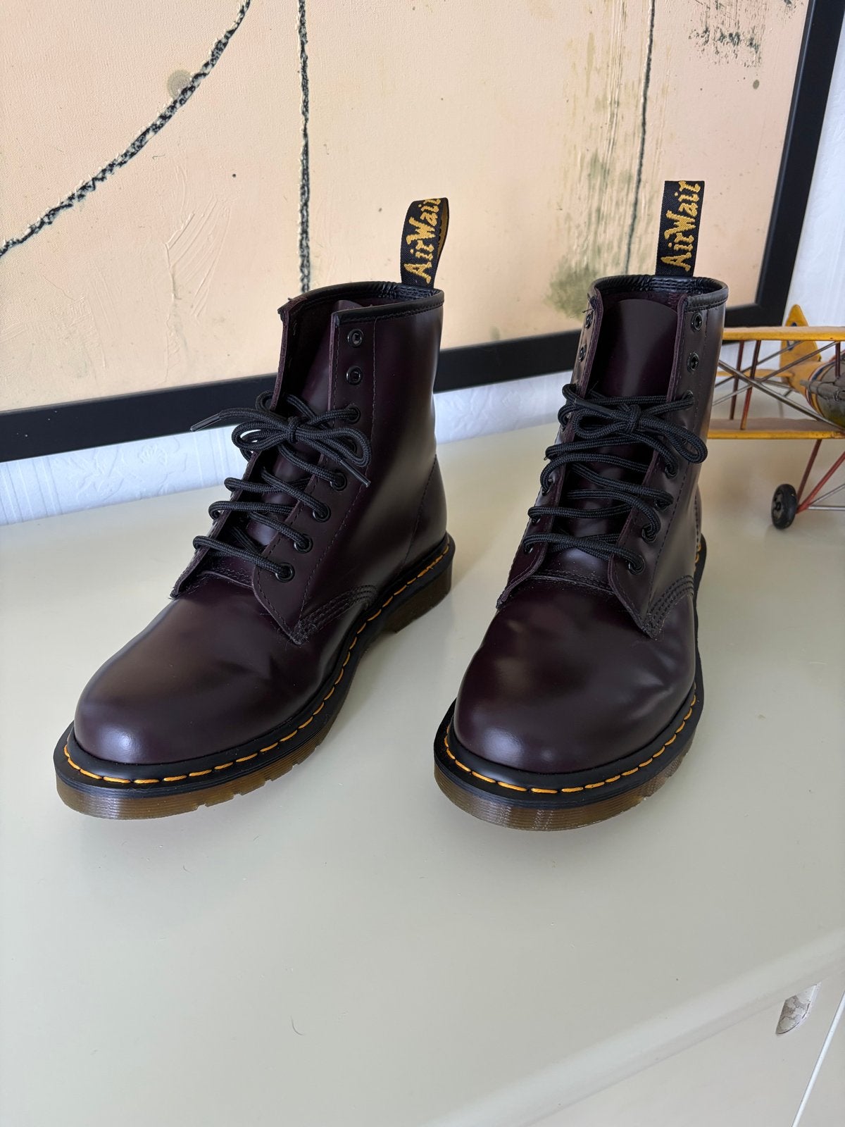 Dr. Martens 1460 Bordeaux Smooth schoenen - Maat 44., Bruin, Ophalen of Verzenden, Zo goed als nieuw, Veterschoenen