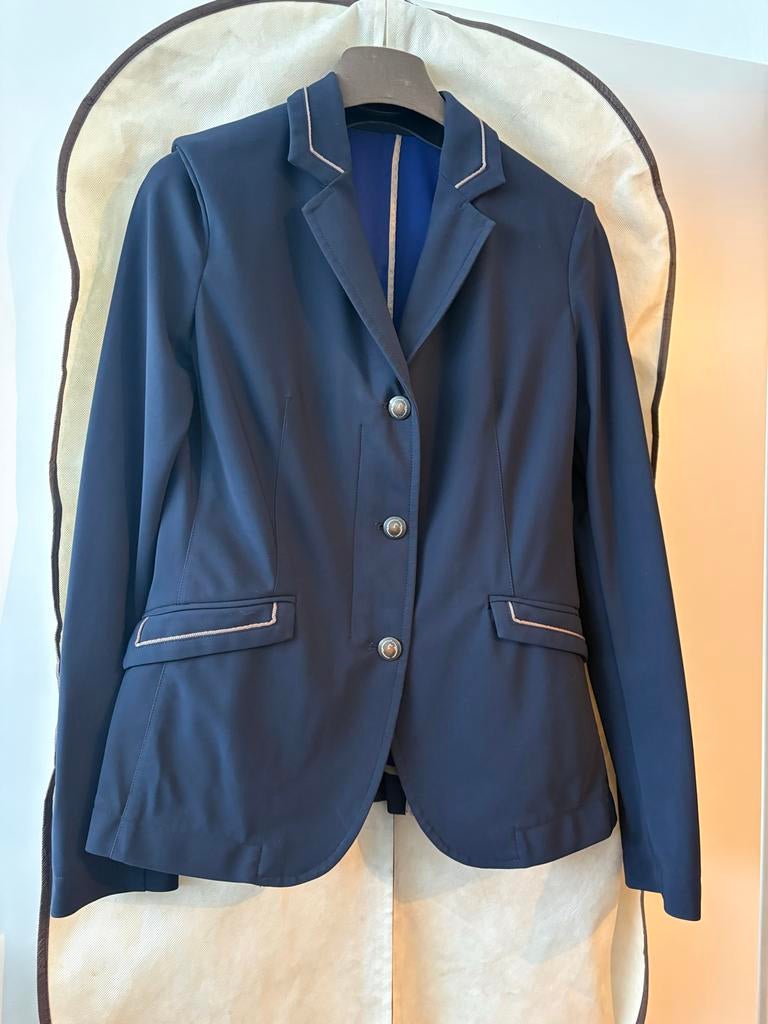 Vestrum wedstrijdjasje blauw maat 38(NL), Dieren en Toebehoren, Paardrijkleding, Ophalen of Verzenden, Dames, Bovenkleding, Springen