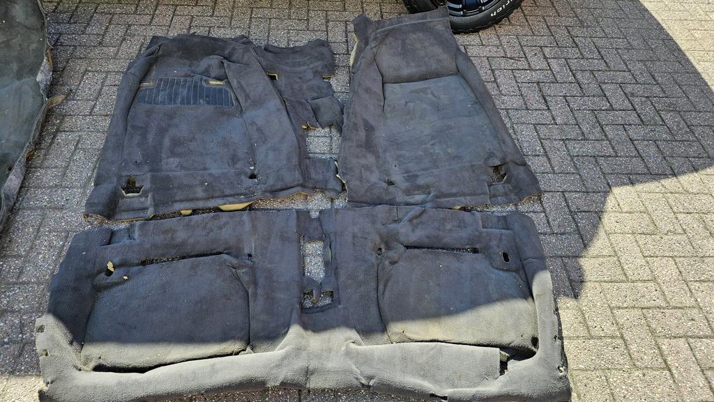 Tapijt vloerbedekking grijs antraciet BMW 3 serie E30 tourin, Auto-onderdelen, Ophalen, Gebruikt, -, -