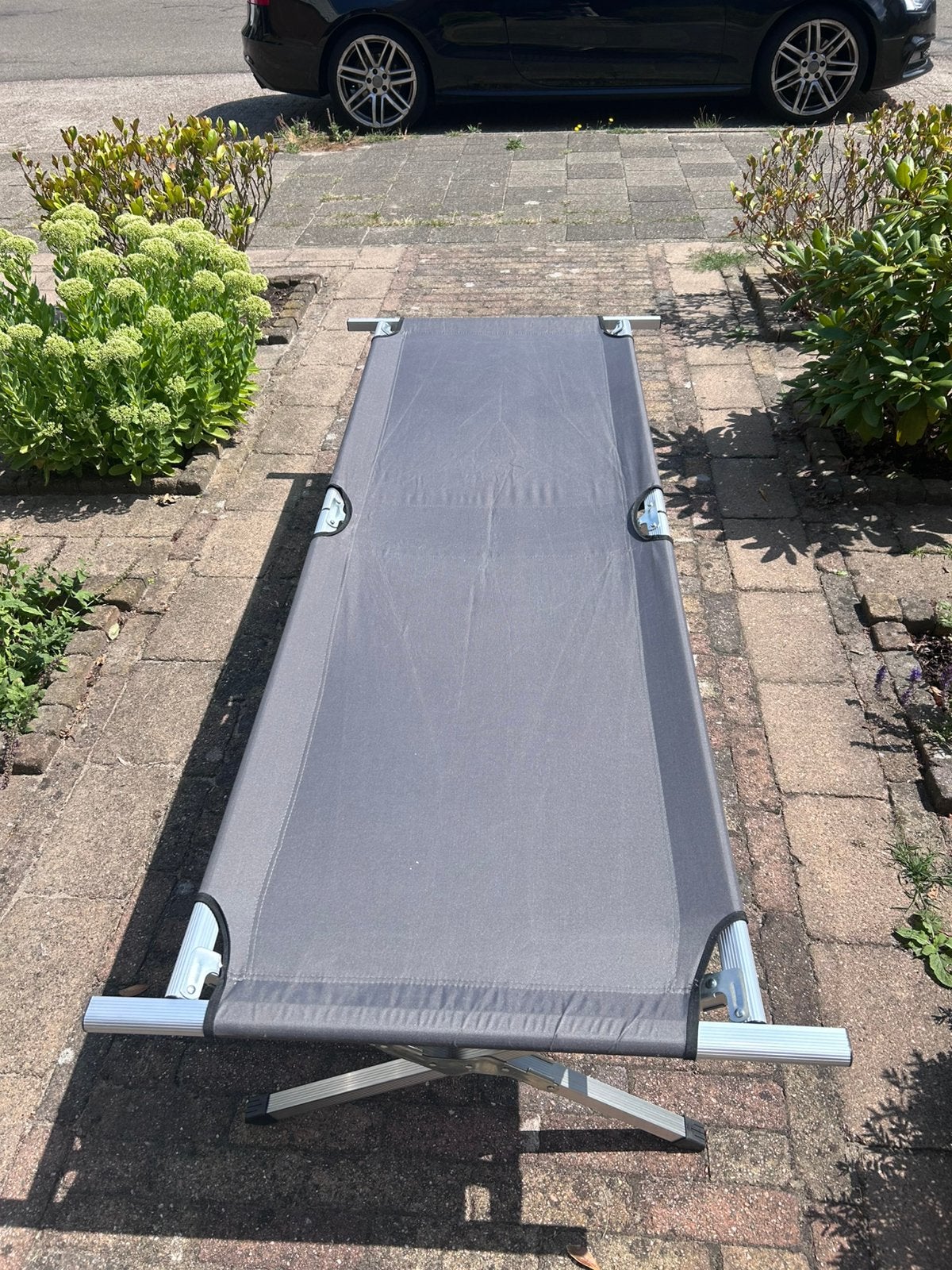 Stretcher/ligbed camping (1 persoons), Ophalen, Zo goed als nieuw, Metaal, Inklapbaar