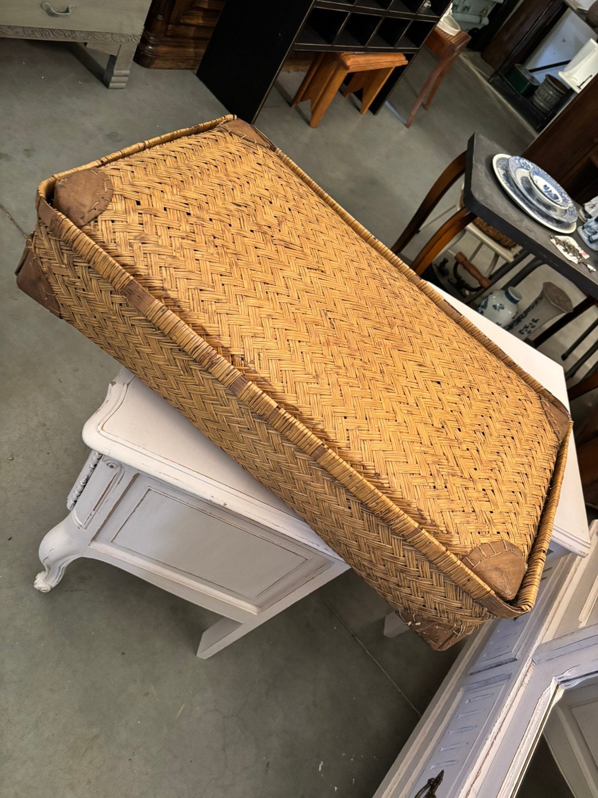 Vintage brocante mand, Studio Larilo, Mand, Riet, Rechthoekig