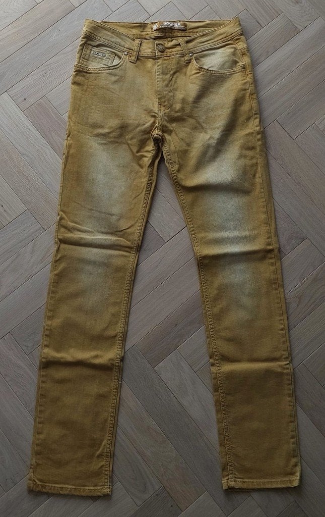 Gele jeans Bogner W31/L34, Kleding | Heren, Spijkerbroeken en Jeans, Overige kleuren, Overige jeansmaten, Ophalen of Verzenden