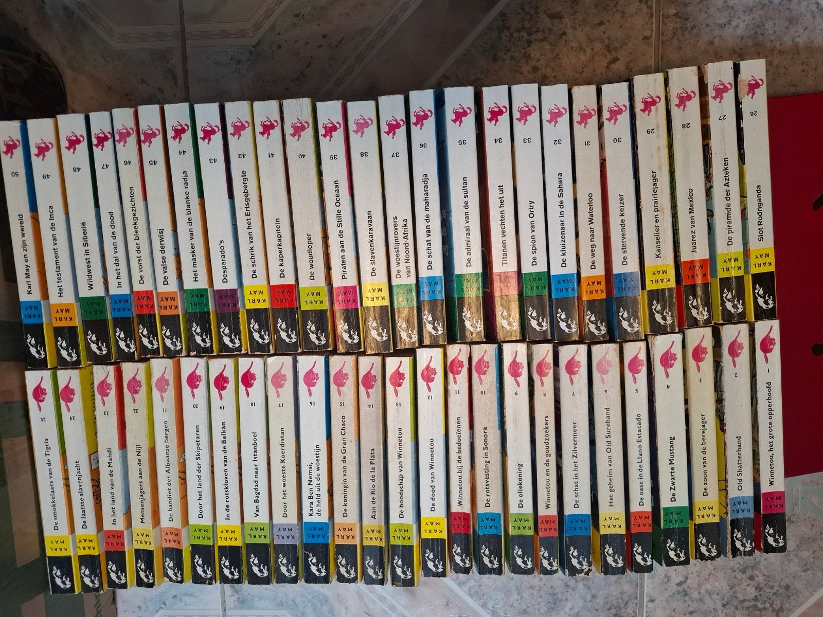 complete Karl May serie, Ophalen of Verzenden, Gelezen