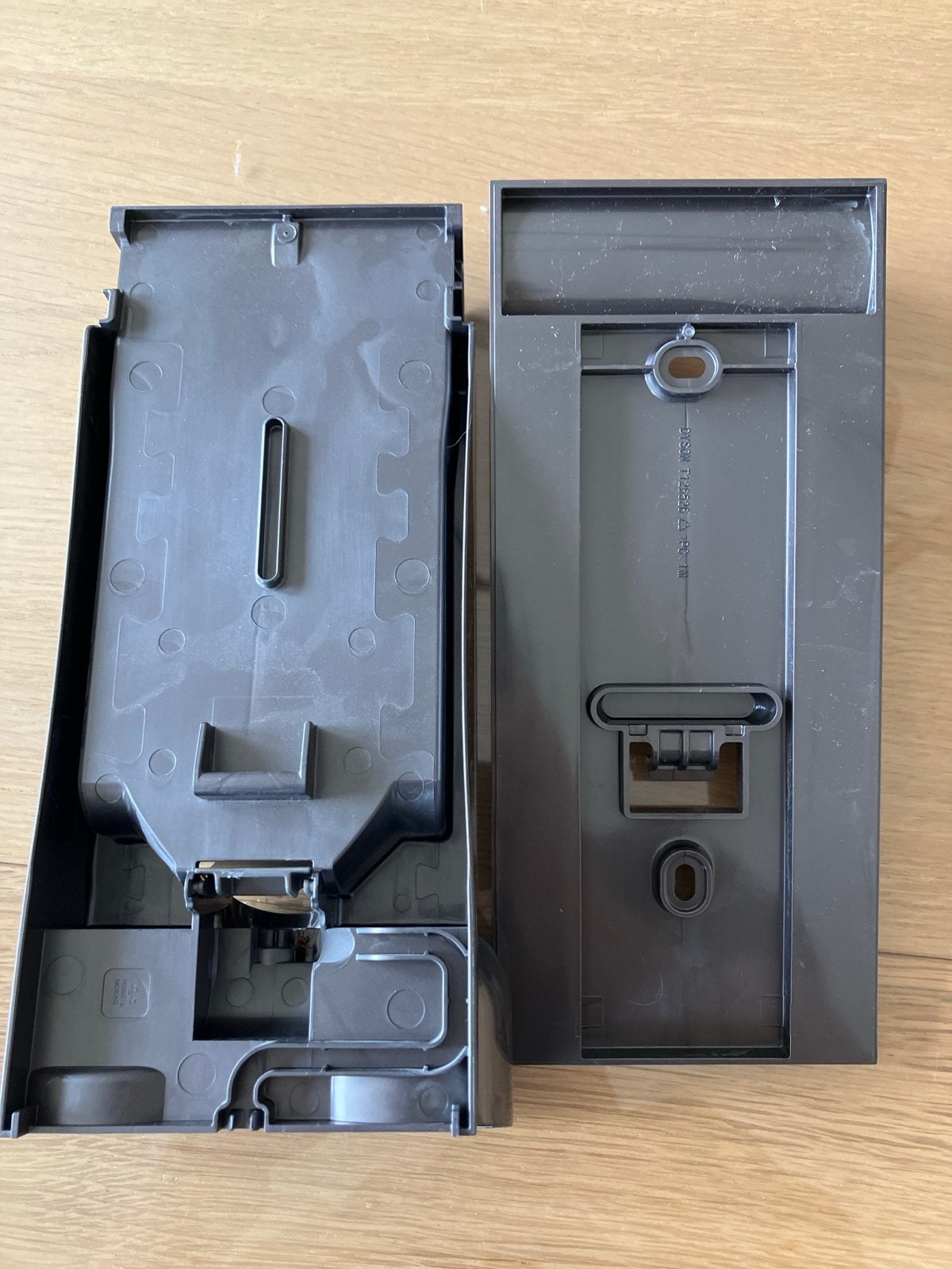 Dyson T126526 Muurbeugel/Oplaadstation, Ophalen of Verzenden, Nieuw