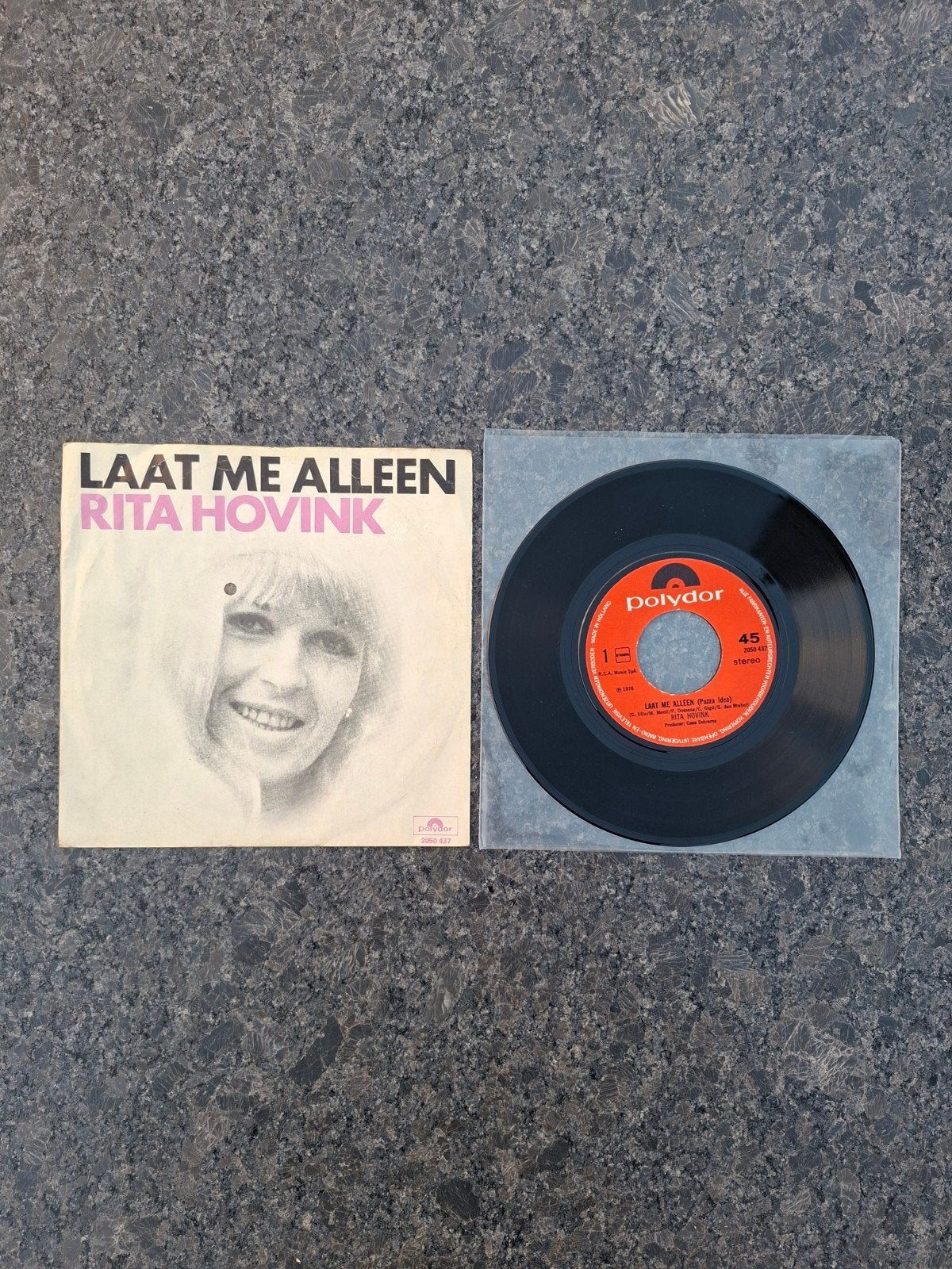 Rita Hovink - Laat Me Alleen (1976), Gebruikt, 7 inch, Ophalen of Verzenden, Beschermende buitenhoes