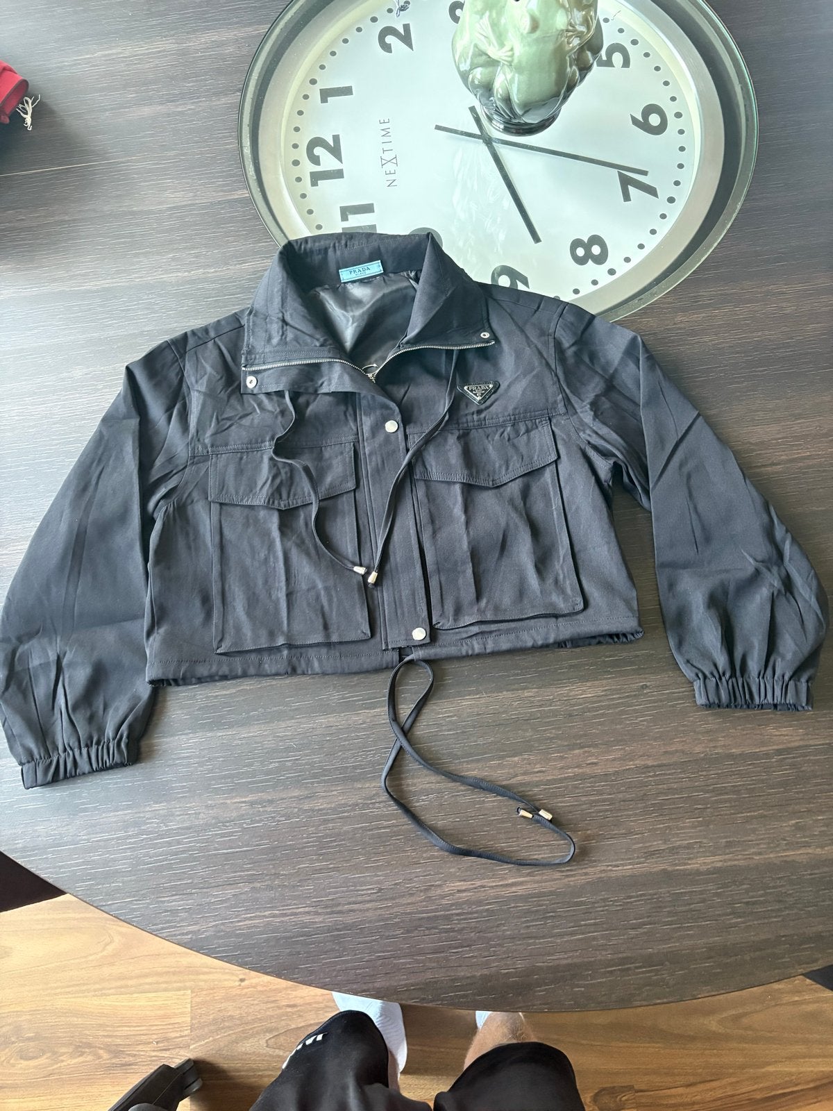 Prada jasje helemaal nieuw maat xs, Ophalen of Verzenden, Nieuw, Maat 38/40 (M), Zwart