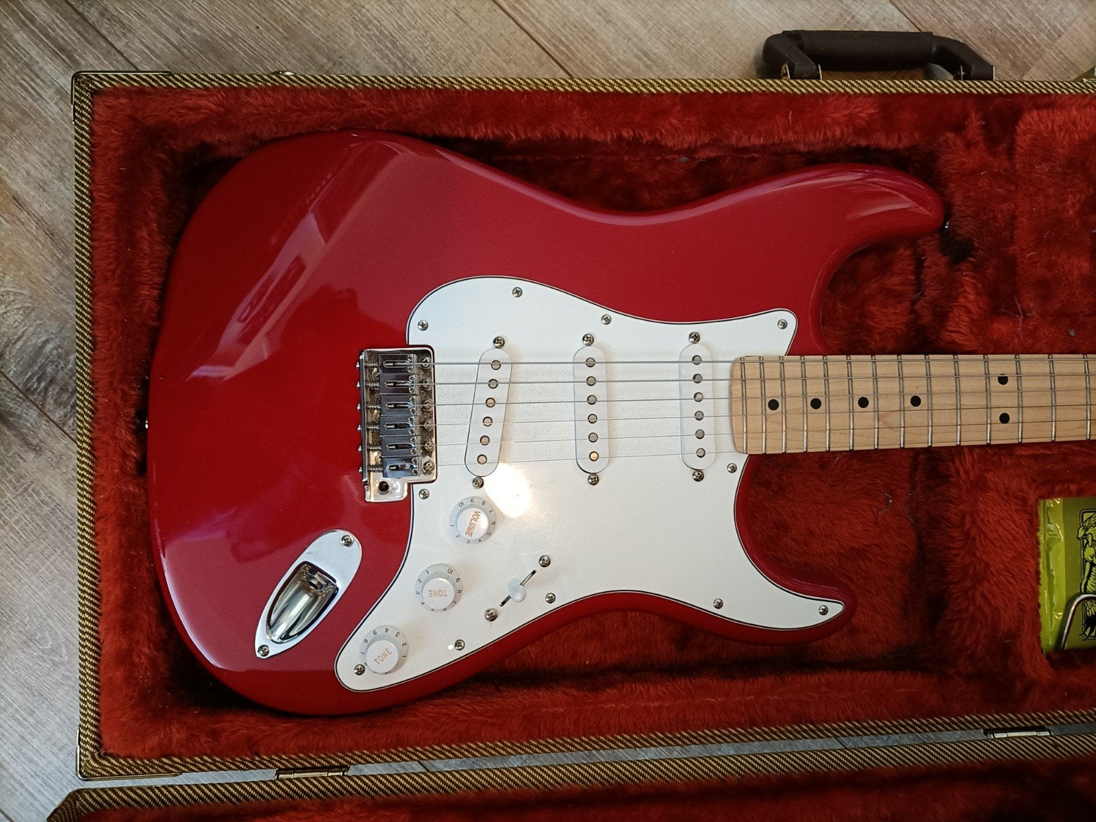Fender Eric Clapton Stratocaster Torino Red., Muziek en Instrumenten, Snaarinstrumenten | Gitaren | Elektrisch, Ophalen, Solid body