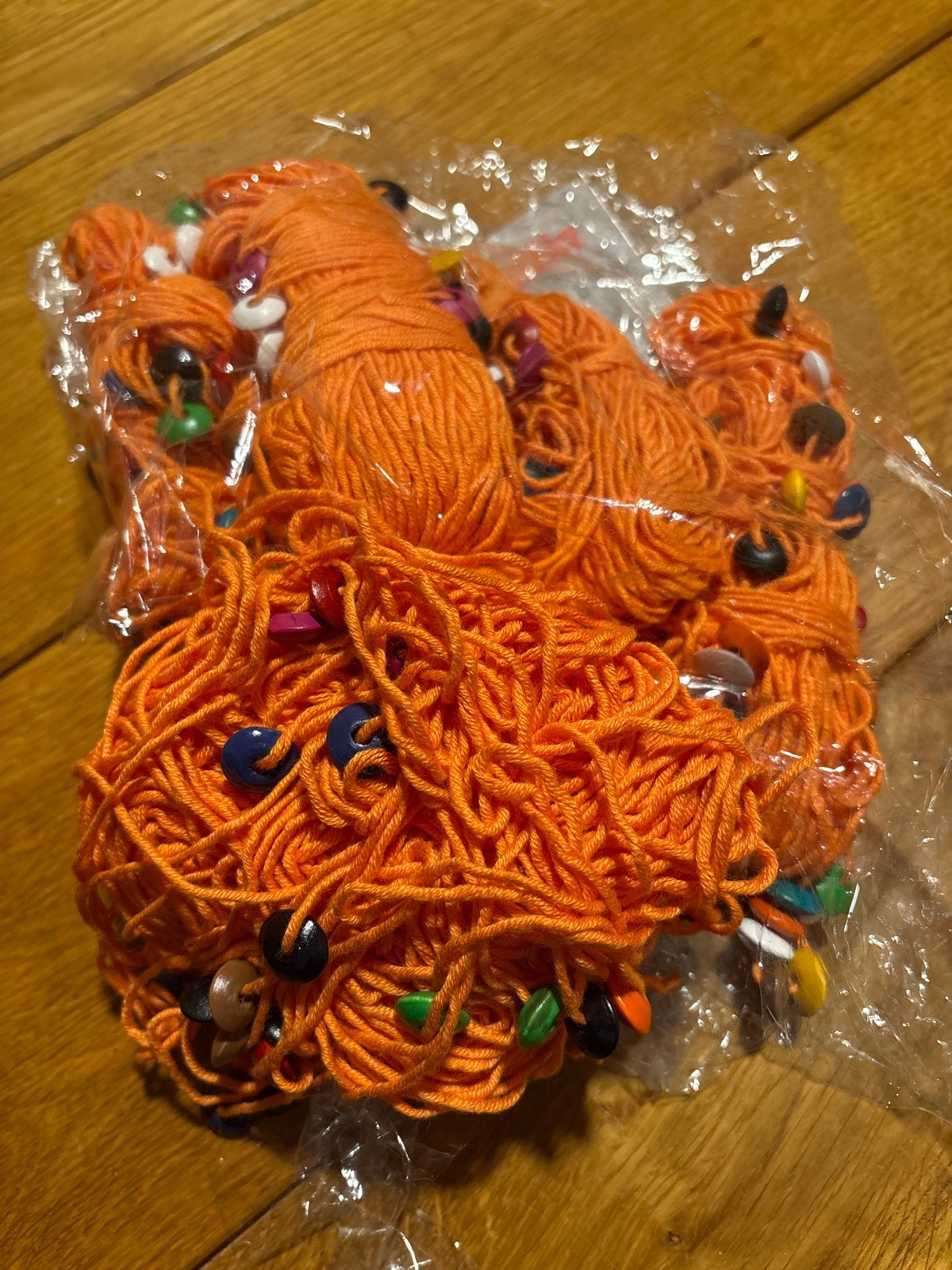 Katia Woody Bits Oranje Wol met Kralen - Nieuw, Ophalen of Verzenden, Nieuw, Breien of Haken, Wol of Garen