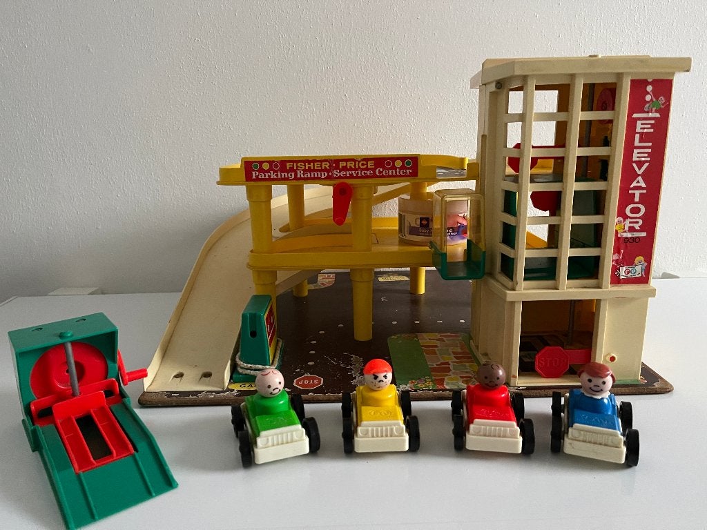 Fischer Price garage en nog meer, Ophalen, Gebruikt, Speelset