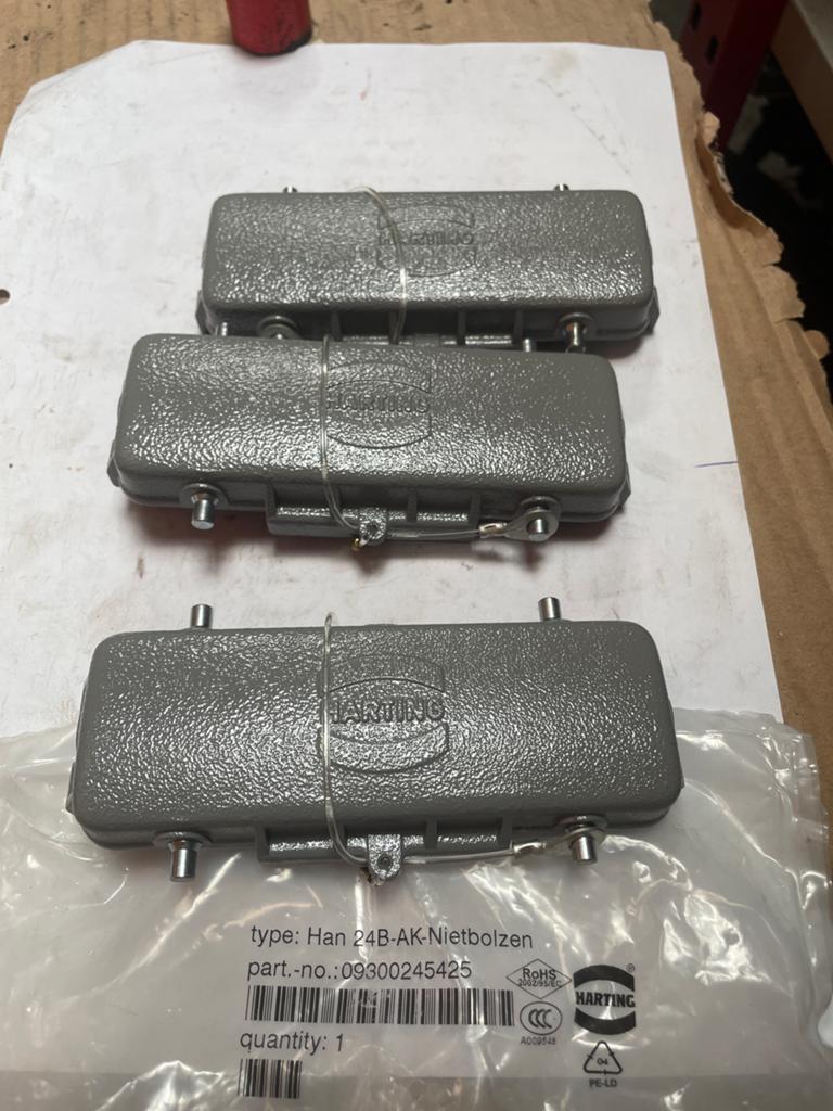 3x Harting Han 24B-AK-Nietbolzen behuizingen (09300245425), Ophalen, Nieuw