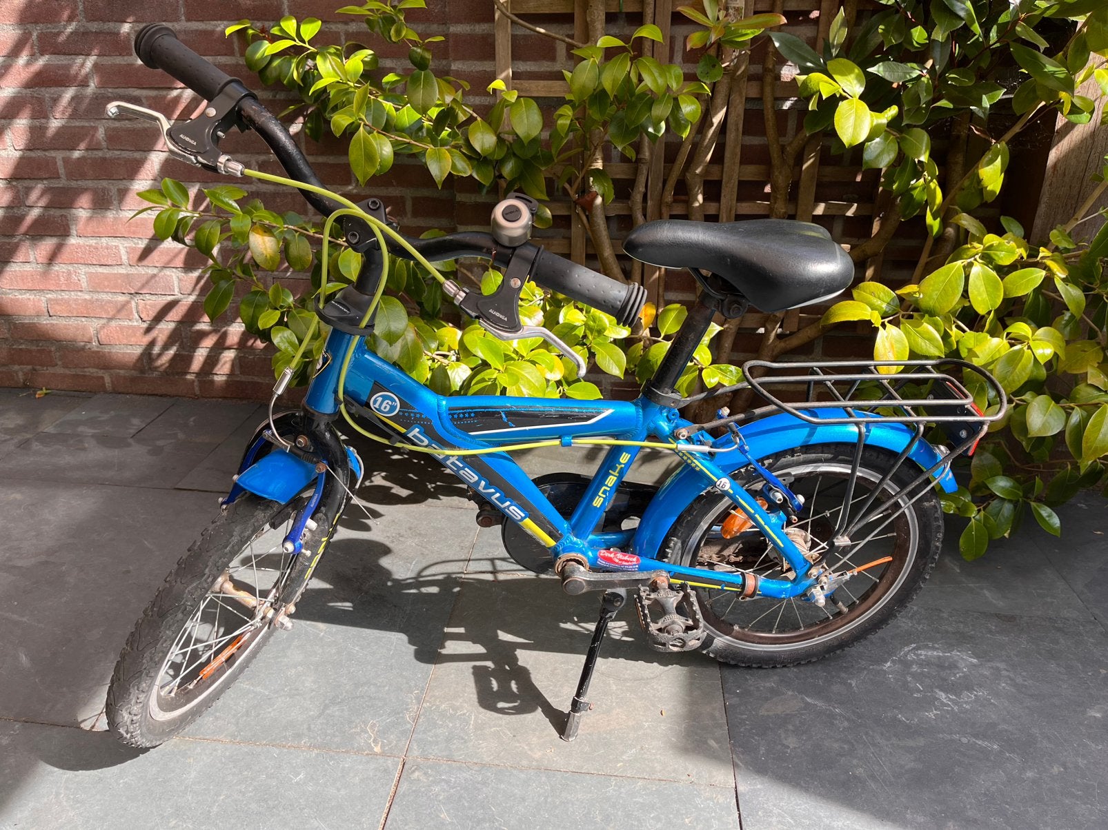 Batavus snake kinderfiets met zijwieltjes 16 inch, Ophalen of Verzenden, Gebruikt