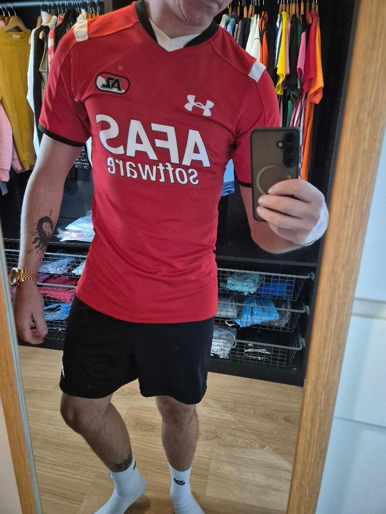 Under Armour Football Shirt – AZ Alkmaar, Maat 48/50 (M), Under Armour, Ophalen of Verzenden, Zo goed als nieuw