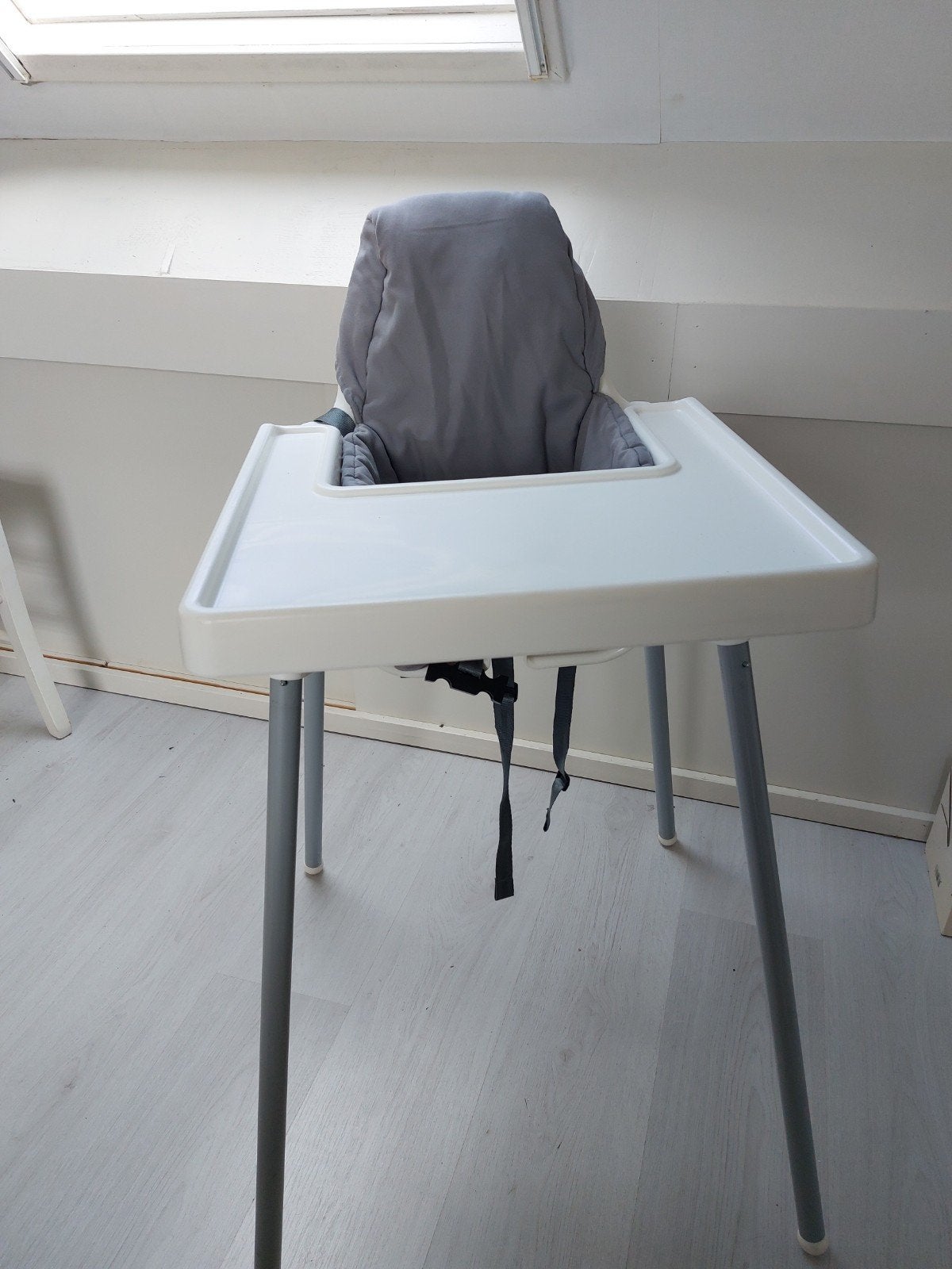 IKEA Antilop kinderstoel met kussen, Ophalen, Gebruikt, Overige typen, Afneembaar eetblad