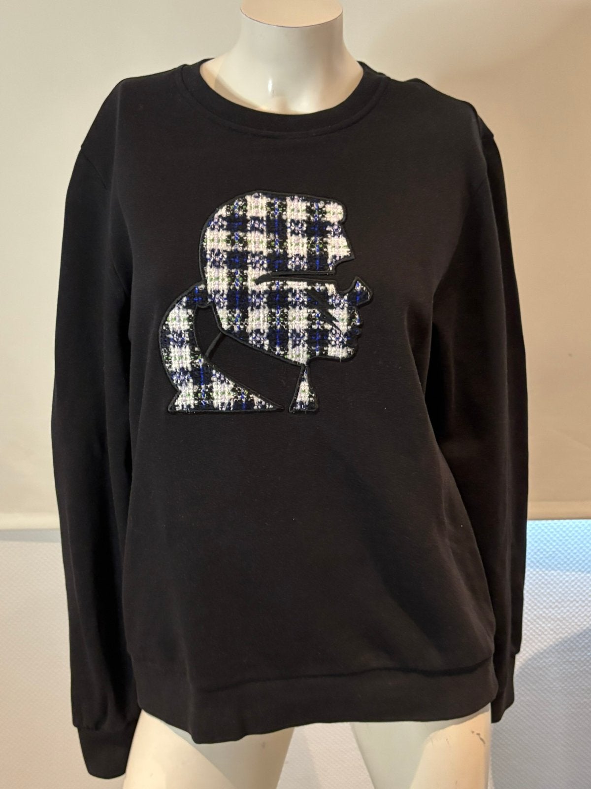 Karl lagerfeld sweater maat l valt als m, Ophalen of Verzenden, Zo goed als nieuw, Maat 38/40 (M), Zwart