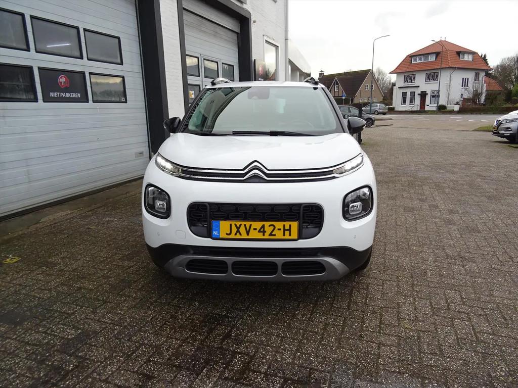 Citroën C3 Aircross 1.2 PureTech 110pk S&amp;S € 15.950,0, Voorwielaandrijving, Gebruikt, 1199 cc, Wit