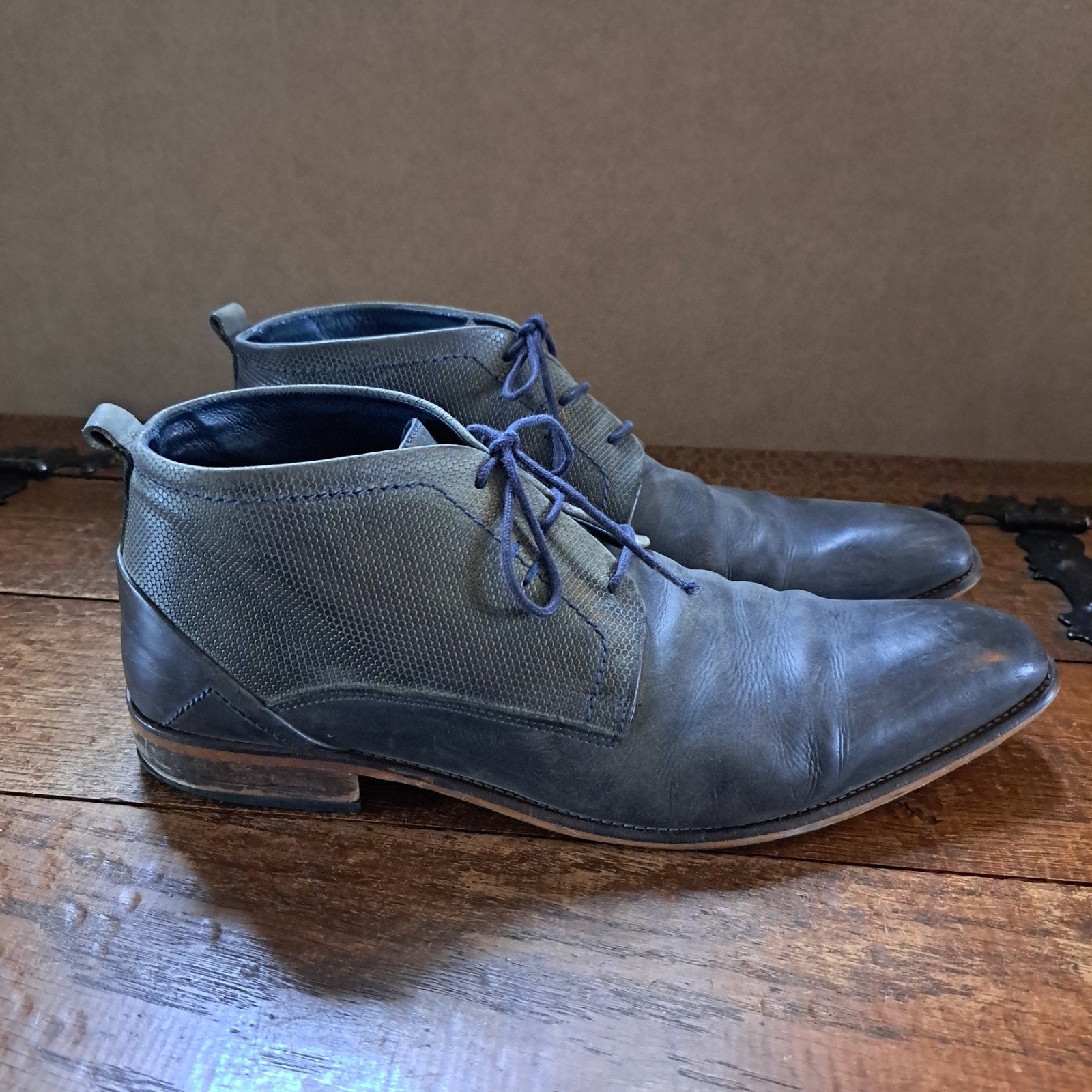 hoge grijze schoenen mt. 46, Kleding | Heren, Overige kleuren, Ophalen of Verzenden, Gedragen, Will Lester