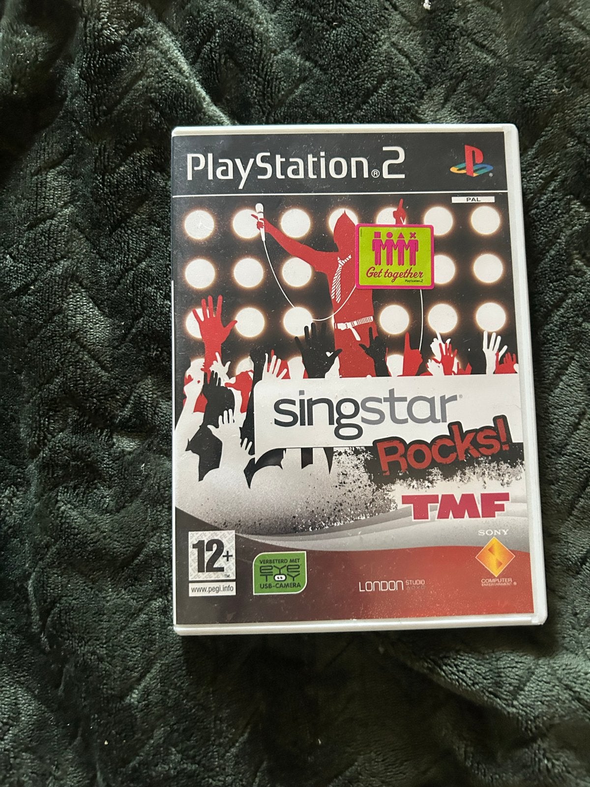 Singstar Rocks! & Boybands vs Girlbands met microfoons, Ophalen, Muziek, Gebruikt, 2 spelers