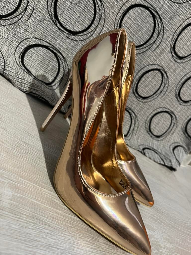Stiletto’s, Ophalen of Verzenden, Zo goed als nieuw