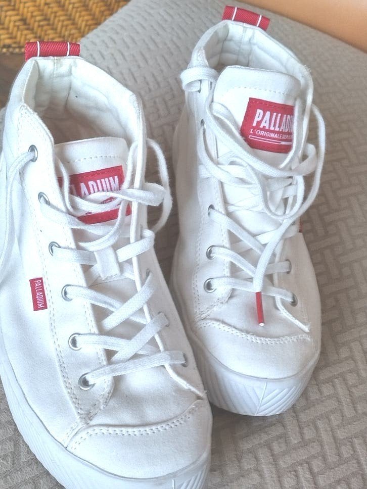 Palladium sneakers wit maat 38 1 keer gedragen, Wit, Palladium, Ophalen of Verzenden, Sneakers of Gympen